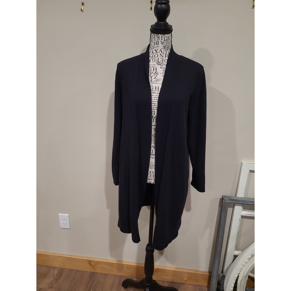 Eileen Fisher Women SZ S fine Italian Wool Blk. Long Sleeve Open Front Cardigan